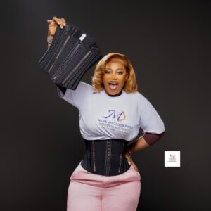 Gaine guèpe Mina Métamorphose Taille 4XL